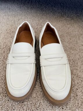 A new day cream loafers 6.5